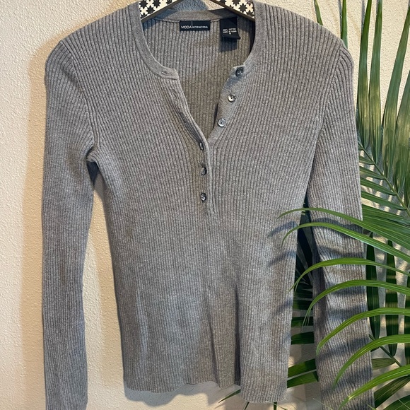 ❌SOLD!❌ Y2K 90s VTG Ribbed Button Down Grey Crop Top size Small - Picture 2 of 8